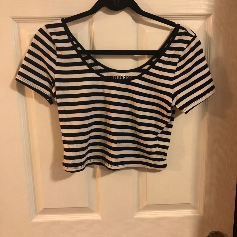 Crop top